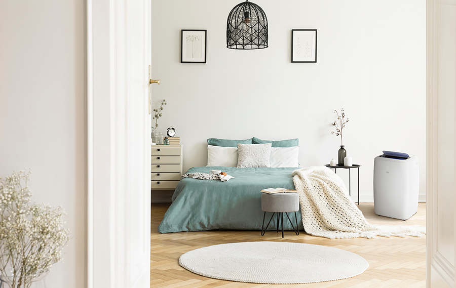 Une chambre tempérée grâce au climatiseur portable Beko
