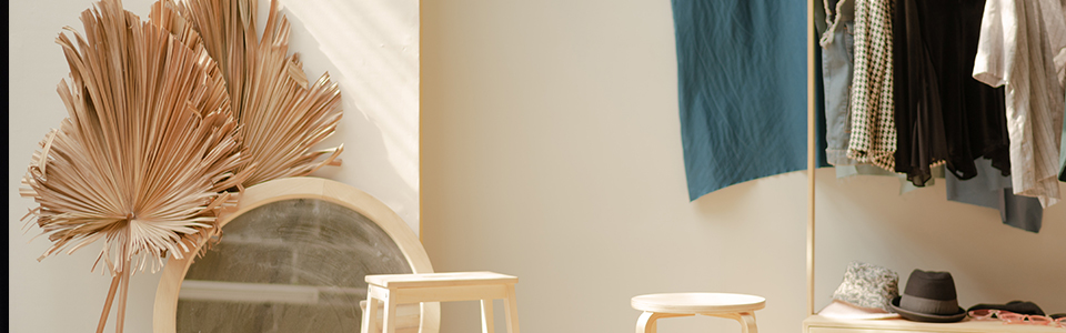 Un dressing organisé et lumineux - Bien ranger son dressing - Ma Maison avec Beko