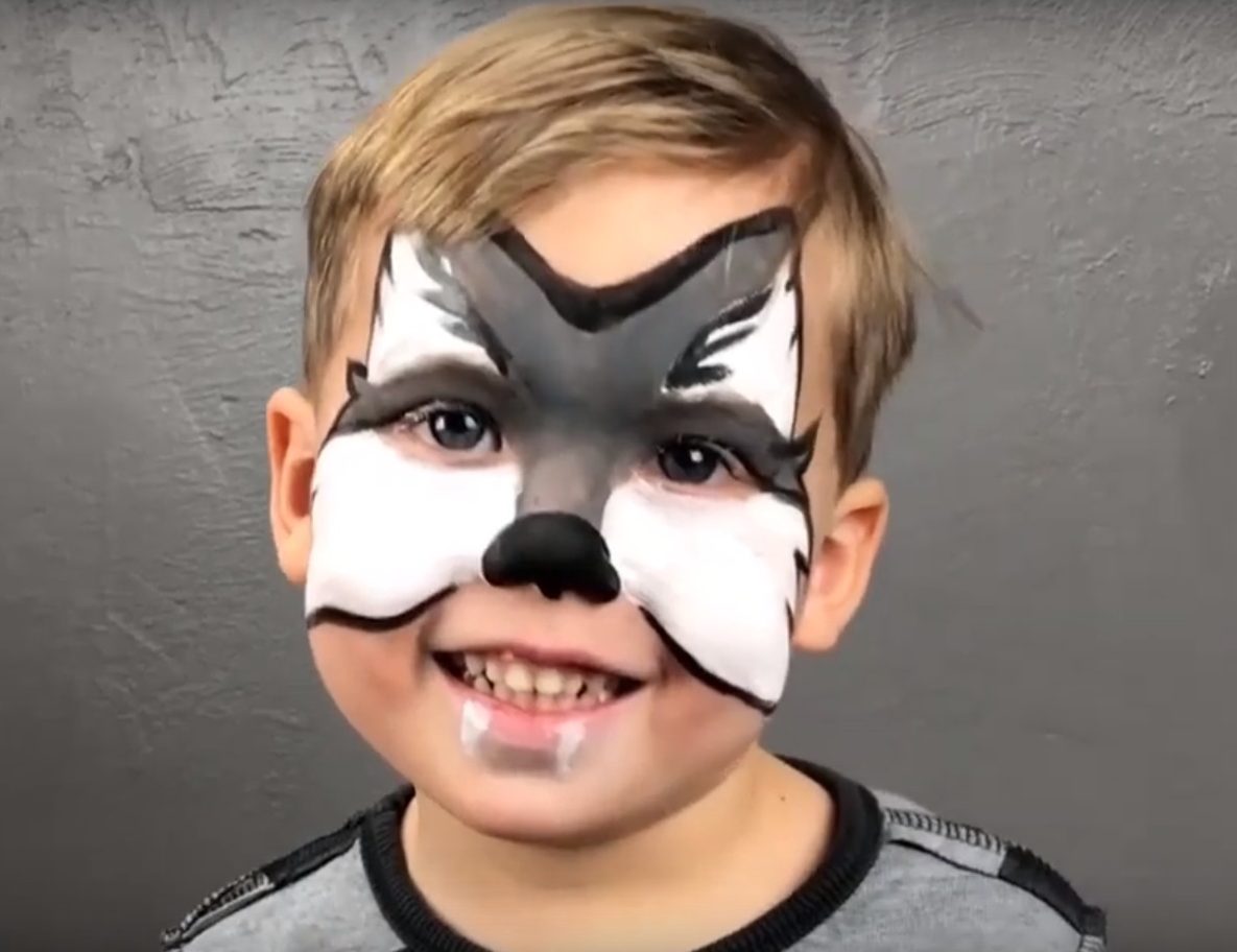 modele de maquillage de loup pour enfant