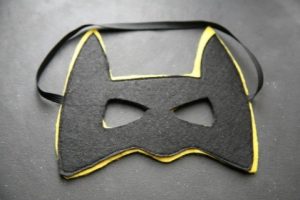 diy-deguisement-garcon-facile-a-faire-soi-meme-batman