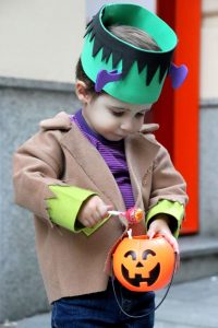 Déguisement monstre enfant maison