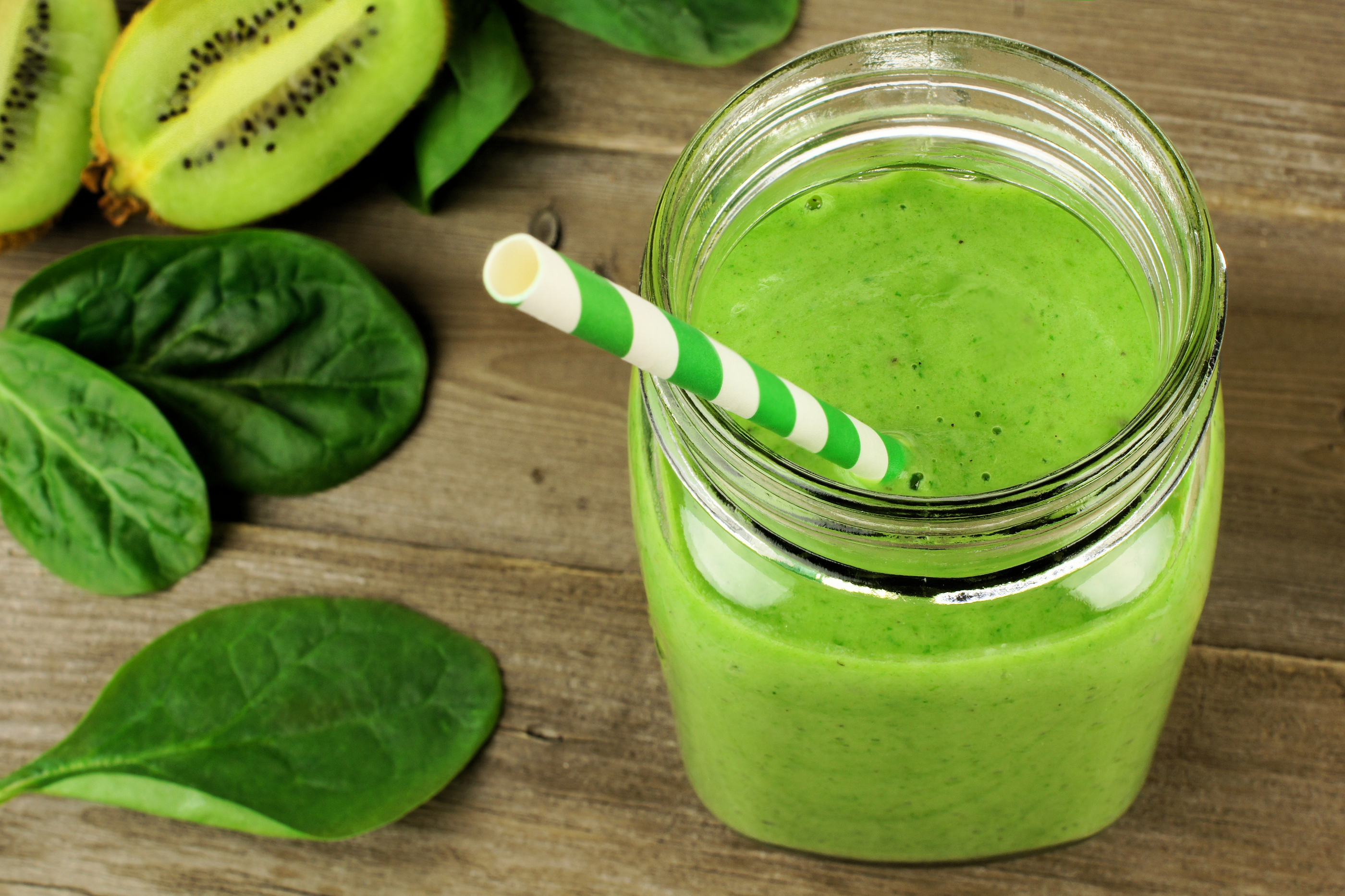 bigstock-green-smoothie-in-a-jar-downwa-82136255.jpg