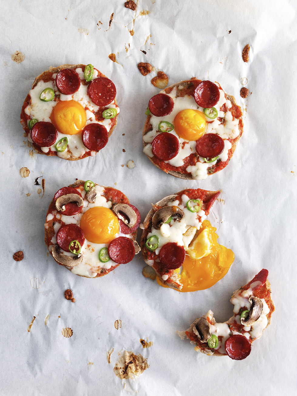 capreseavocadobreakfastpizzawithbagel.jpg capreseavocadobreakfastpizzawithbagel.jpg